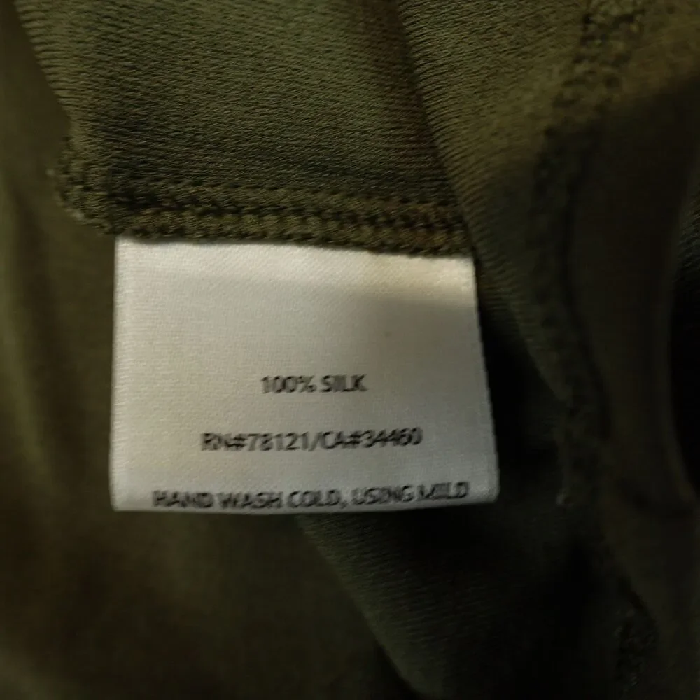Eileen Fisher Shirt 100% Silk Jersey Long Sleeve Petite Large Tee Green Classic